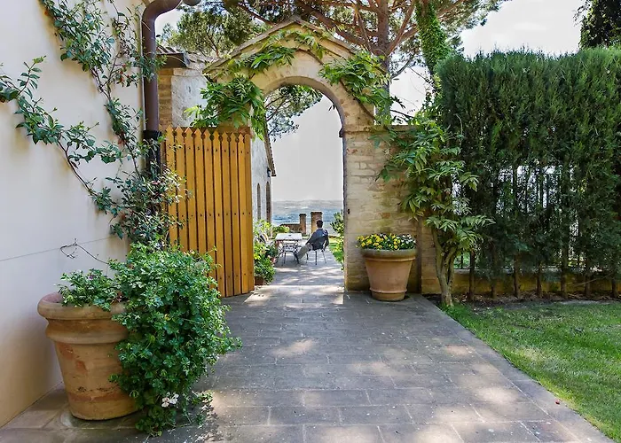 Dimore Wine Relais Argiano